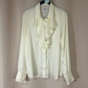 Alexia Admor Ivory Ruffle Blouse